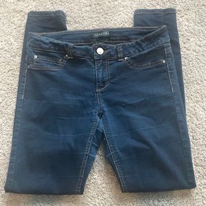 Generra Skinny Jeans! Sooo cute. Juniors 9
